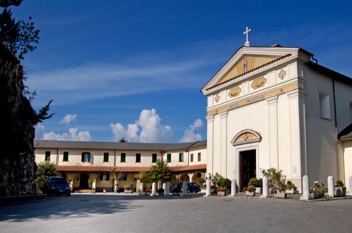 Benvenuto al Santuario Maria SS. di Pietraquaria